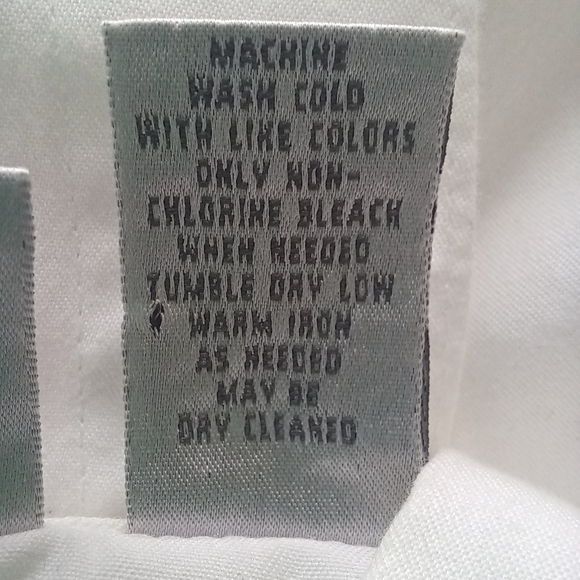 CHICOS WHITE BUTTON COASTAL GRANNY LONG SHIRT SIZE 1 - Picture 16 of 16